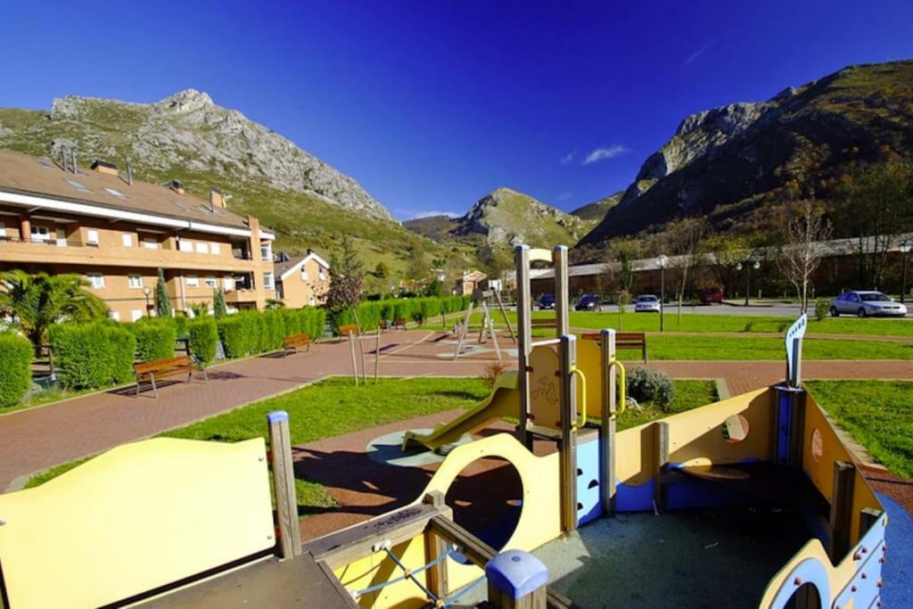 El Angliru 3 Apartamento Santa Eulalia de Morcin Exterior foto